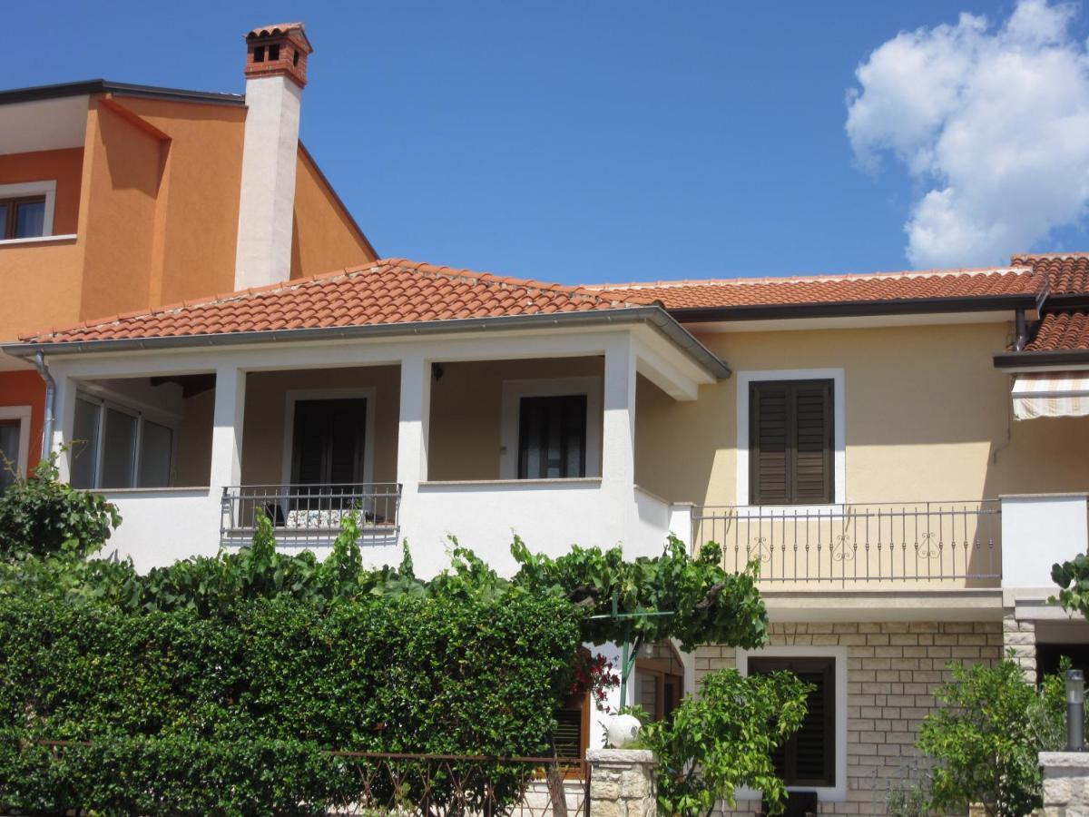 Haus Roko Apartment Rovinj Exterior photo