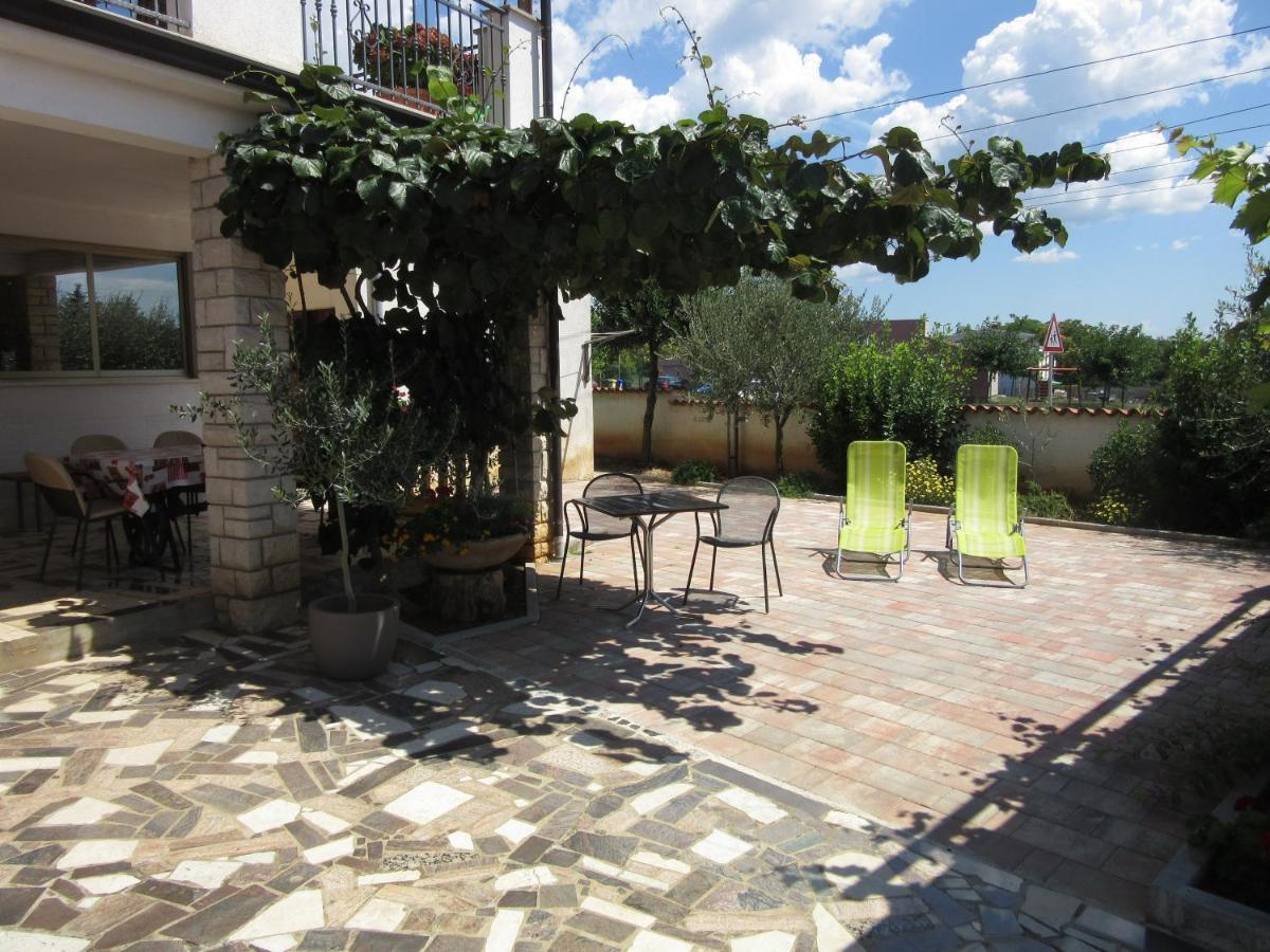 Haus Roko Apartment Rovinj Exterior photo
