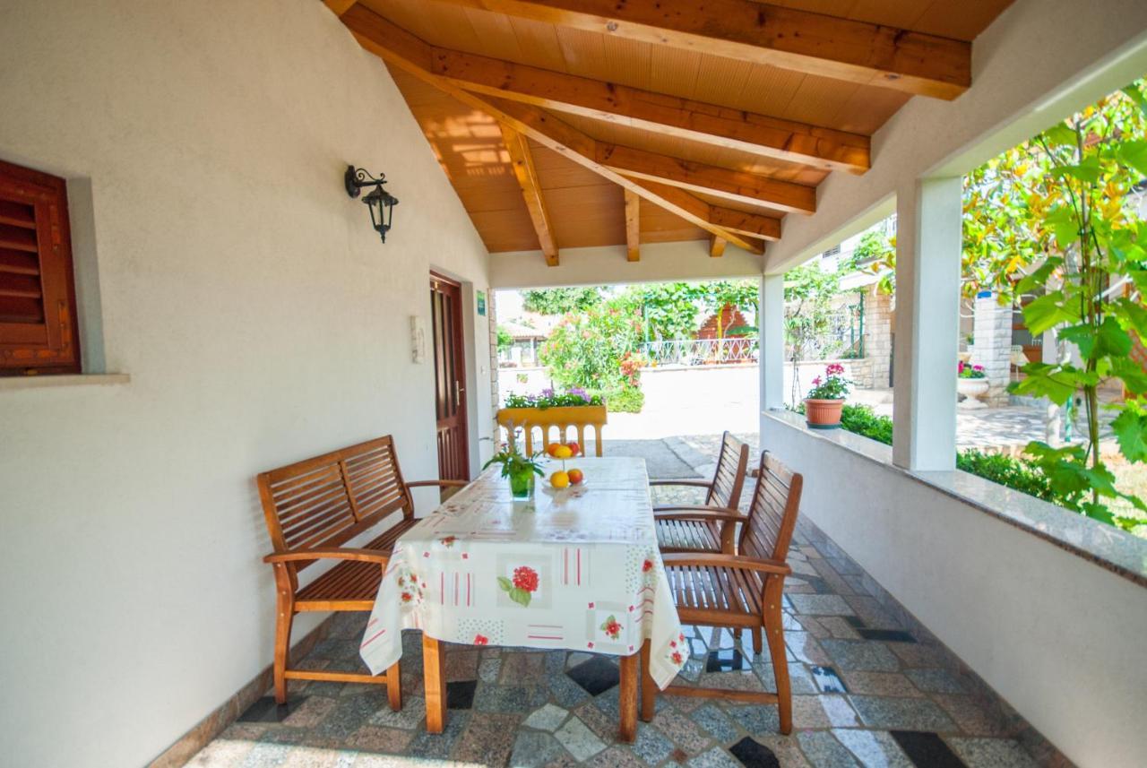 Haus Roko Apartment Rovinj Exterior photo